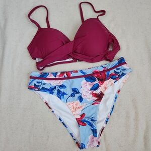 Cupshe Wrap Top with Low Rise Cheeky Floral Bottom Bikini Size Medium
